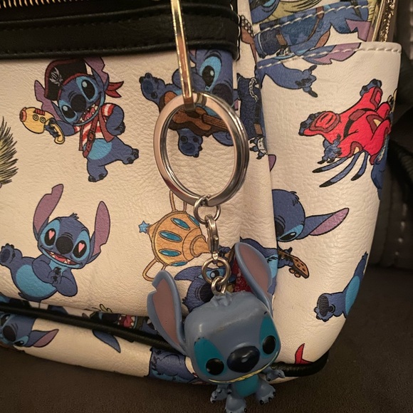 Loungefly Disney Lilo &‎ Stitch Costumes Mini Backpack - BoxLunch Exclusive - Picture 8 of 9